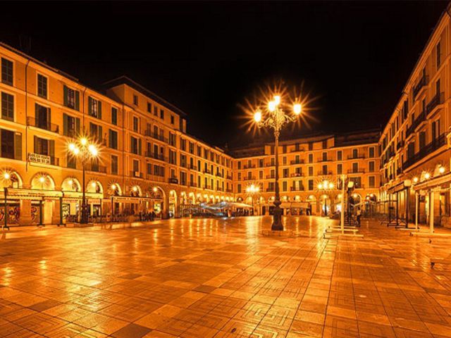 Palma de Mallorca: Old Town Atmospheric Evening Tour - FAQ
