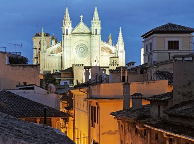 Palma de Mallorca: Old Town Atmospheric Evening Tour - Who This Tour Fits Best
