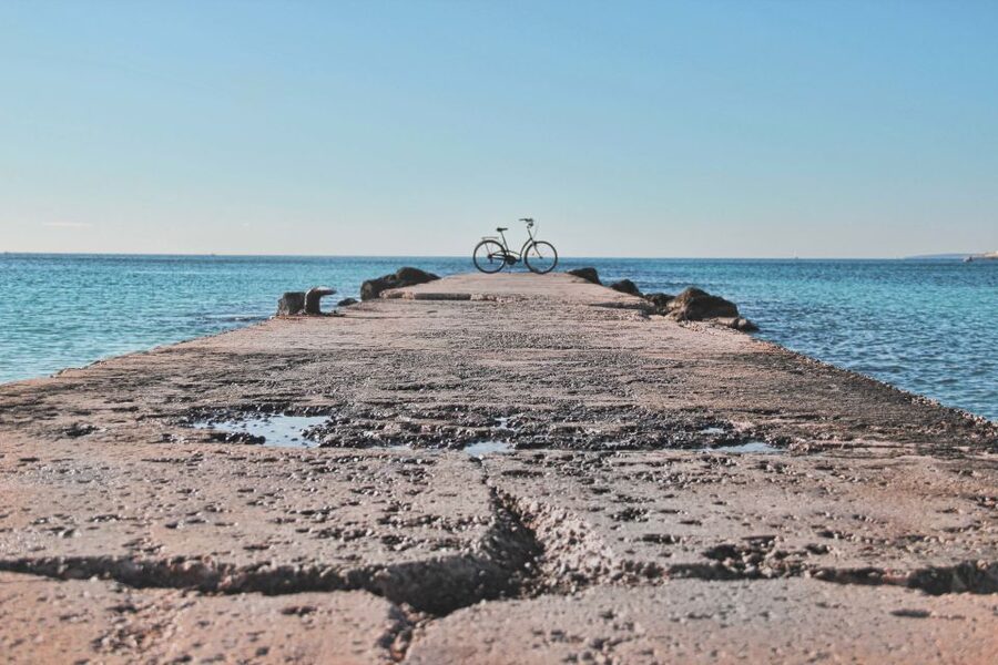 Palma de Mallorca Old Town Guided Bike Tour (Small Groups) - Banys Àrabs and Santa Eulàlia: Moorish echoes and a quick church pause