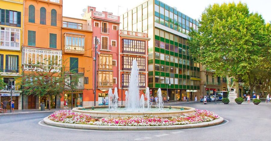 Palma de Mallorca: Palma and Valldemossa free time - The 1:30 PM departure, and where your afternoon begins