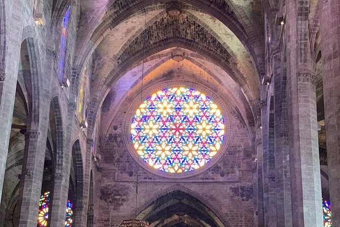 Palma de Mallorca: PRIVATE Local Food And Cathedral Experience - Should You Book This Palma Cathedral and Local Food Tour?