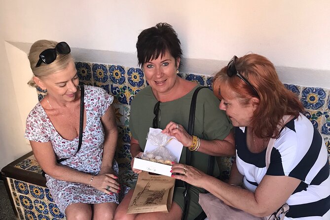 Palma de Mallorca: PRIVATE Local Food And Cathedral Experience - Mercat de Solivar: Two Tastings Where Mallorca Food Starts