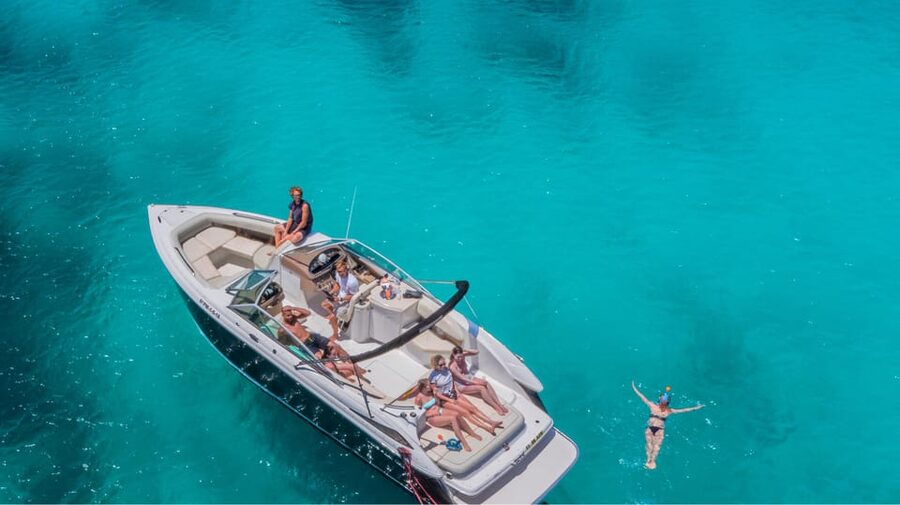 Palma de Mallorca: Private Yacht Trip with Drinks - A Private Yacht Day Starts at Port Calanova