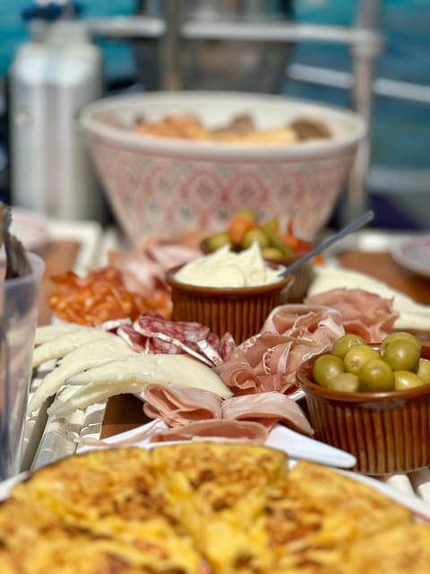 Palma de Mallorca: Sailing Boat Trip with Skipper & Tapas - Key things I’d plan for