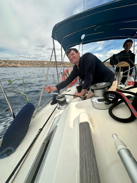 Palma de Mallorca: Sailing Boat Trip with Skipper & Tapas - The secret stop and marine life viewing, with real time to enjoy it