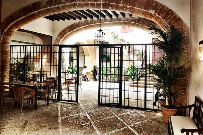 Palma de Mallorca Sightseeing Day Tour - Almudaina Palace and the maritime feel you can build into your walk