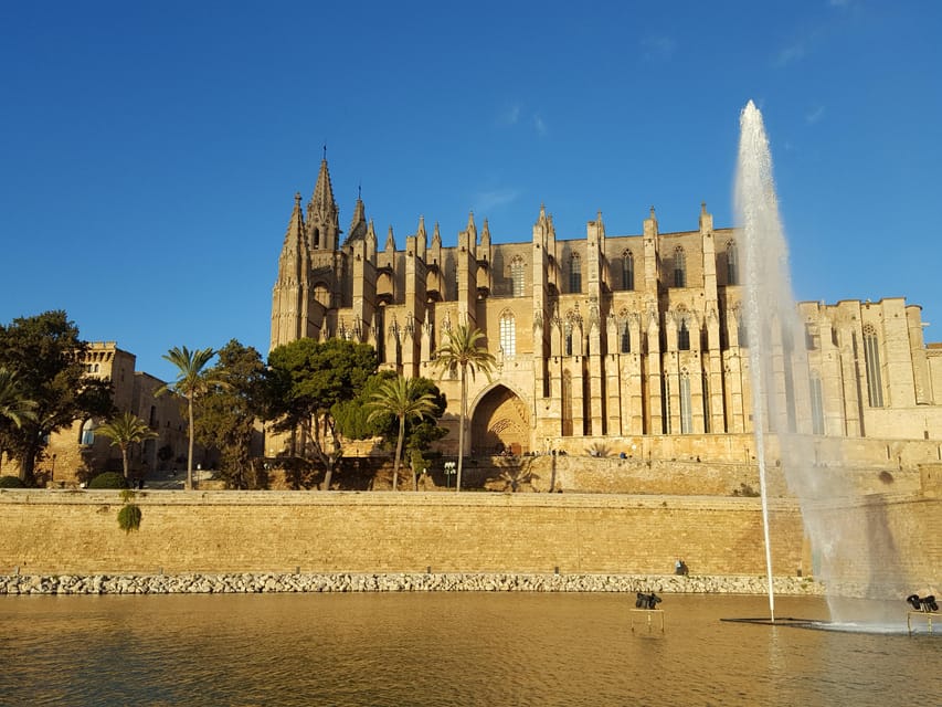 PALMA DE MALLORCA & SOLLER MIT BAHN & STADTFÜHRUNG ab Palma - Price and Value: What You Get for About $117