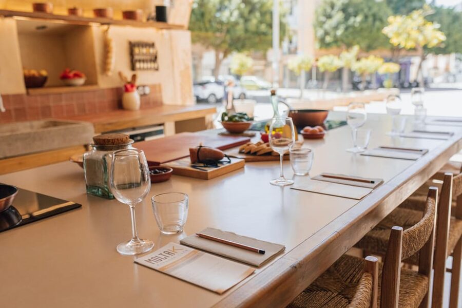 Palma de Mallorca: Spanish Cooking Experience - Location in Palma, how to arrive without wasting your time