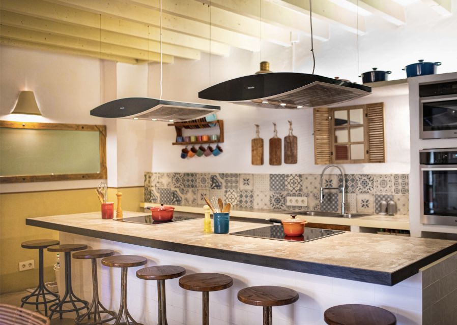 Palma de Mallorca: Spanish Cooking Experience - Dietary fit, meat vs vegetarian, and the vegan note