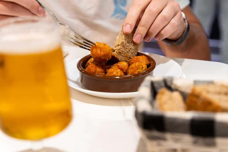 Palma de Mallorca: Traditional Mallorcan Food Tour - Starting at Sa Caravana Cafe, Your Llonguet Breakfast Plus Drink
