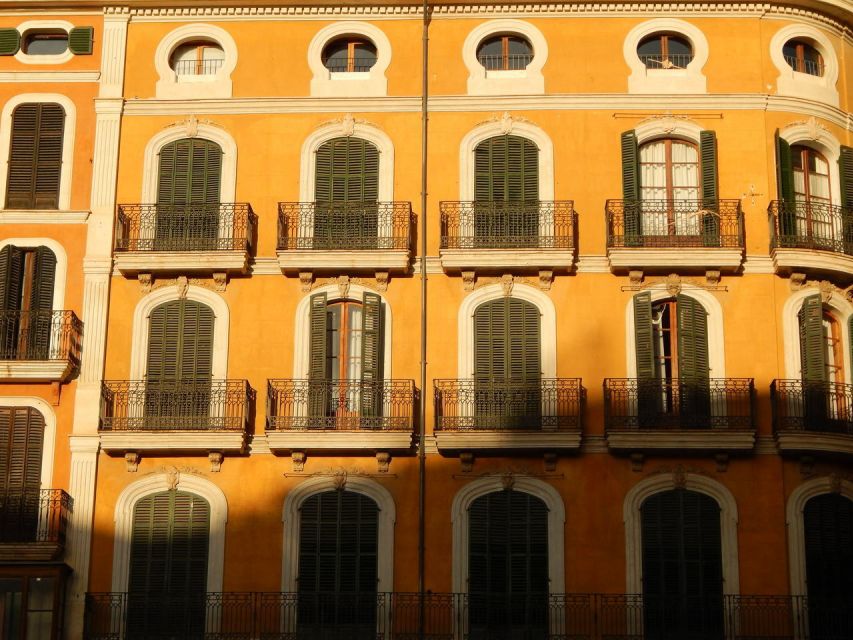 Palma old town for the first time - Price and value for a private Palma old town walk