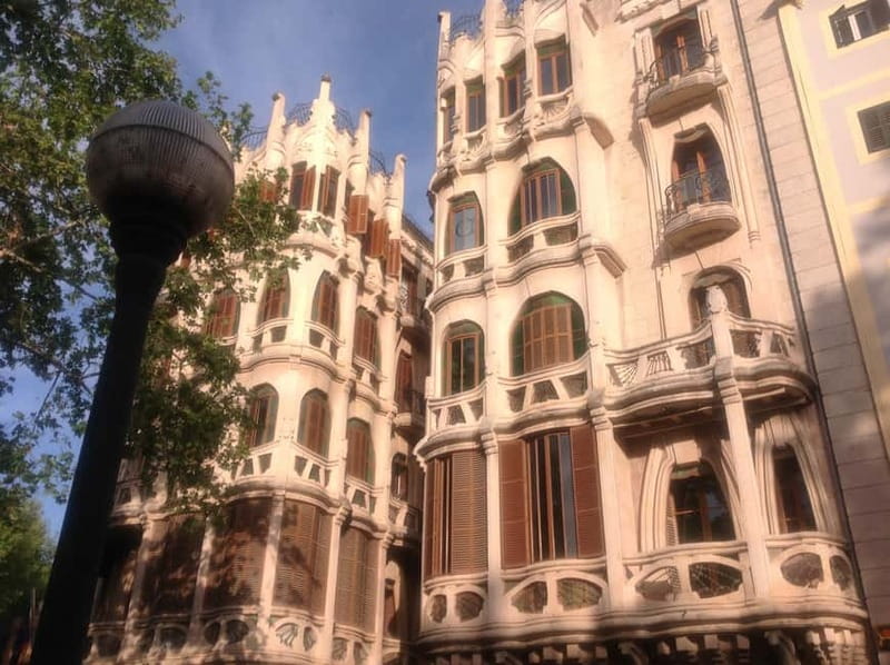 Palma Old Town Insider Tour with visit of the Cathedral - The Gothic Cathedral of Palma and the Gaudi impact