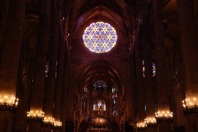 Palma Old Town & The Cathedral of Mallorca with Mallorcan pastry - Ajuntament de Palma, Plaça Major, and the Banc de sino fos