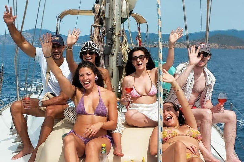 Palma: Private Half-Day Sailing Trip with Tapas & Drinks - The Route in Plain English: Cala Major, Then Ses Illetes