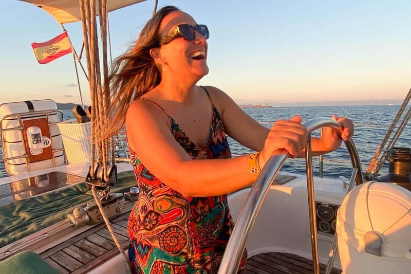 Palma: Private Half-Day Sailing Trip with Tapas & Drinks - Palma Cathedral From the Water: The Golden-Hour Payoff