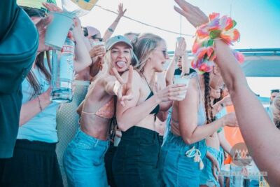 Playa de Palma: Boat Party with DJ, Buffet and Entertainment