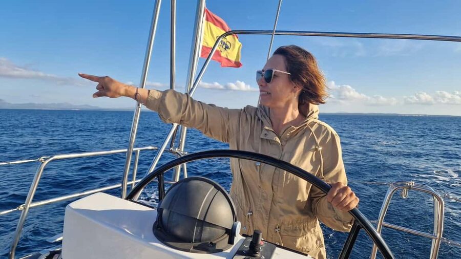 Port d'Alcúdia, Mallorca: Shared Half Day Sailing Trip - Viewpoint Sailing Stop: 1.5 Hours of Real North Coast Sightseeing