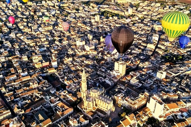 Private Balloon Flight Over Mallorca for Two People - After landing: helping wrap up, plus breakfast options