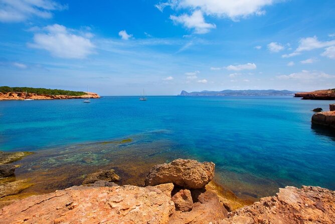Private jet ski excursion Ibiza San Antonio Es Vedrà - Key highlights you will feel right away