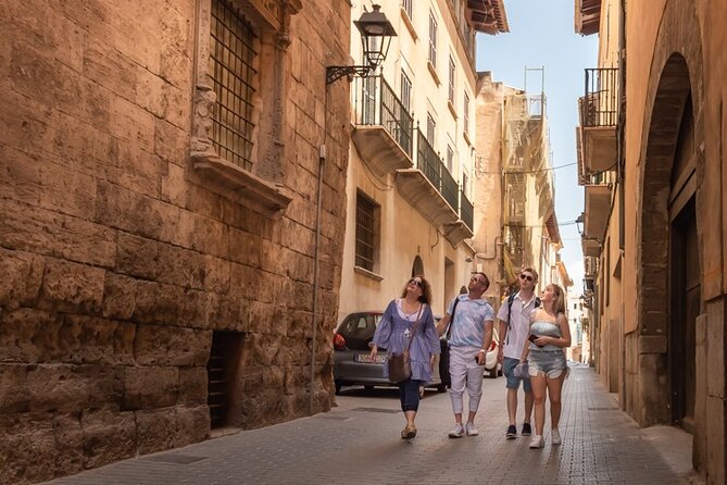 Private Mallorca Photoshoot - Palma & North Beaches options - How the private session actually feels: comfort, guidance, and natural movement