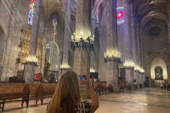 Private Tour: Palma de Mallorca Old Town, Palma Cathedral and Cruise - What to bring and how to make the day feel easy
