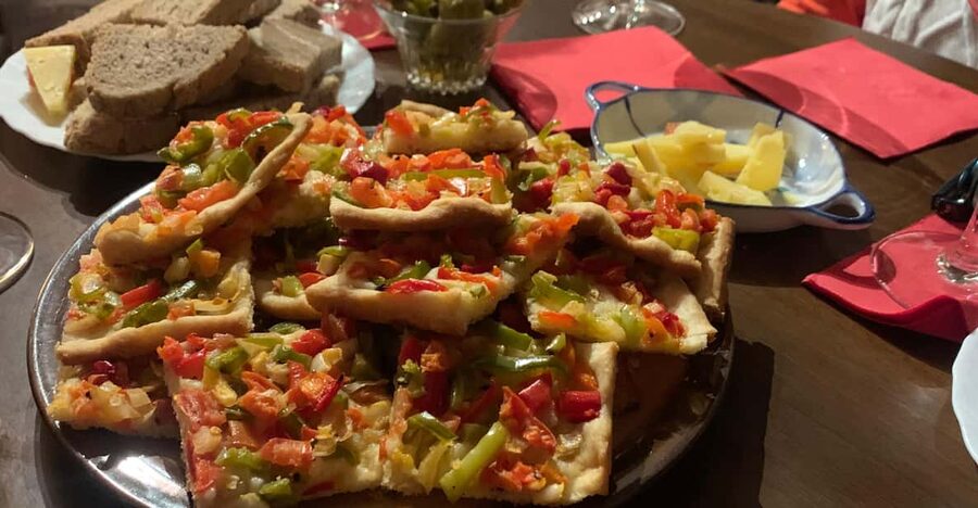 Private tour: Wine and tapas, experience real Mallorca - Homemade Mallorcan tapas and pairing that actually makes sense