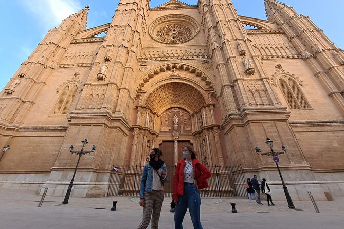 Private walking tour in Palma de Mallorca with local guides. - Santa Eulalia and the local church flavor you can feel