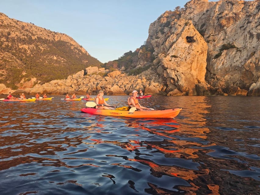 Sant Elm: Guided Kayak Sunset Tour with Picnic in a Cove - Who this Sant Elm kayak sunset tour is for