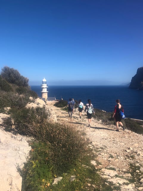 Sant Elm: Guided kayak tour to the Island Dragonera & Hiking - Swim and snorkel time in the Dragonera natural park