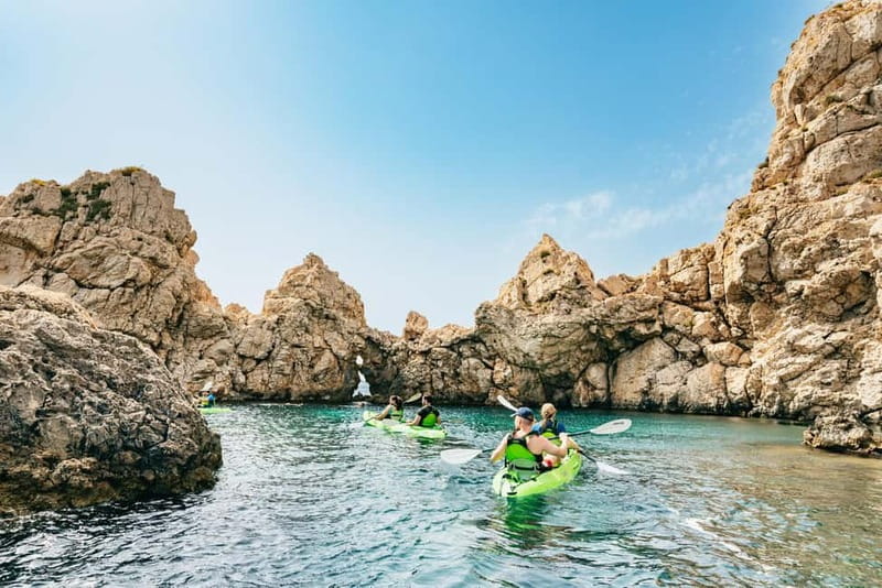 Santa Ponsa: Marine Reserve Kayak Tour - From Club Náutico Santa Ponsa to the First Safety Checks