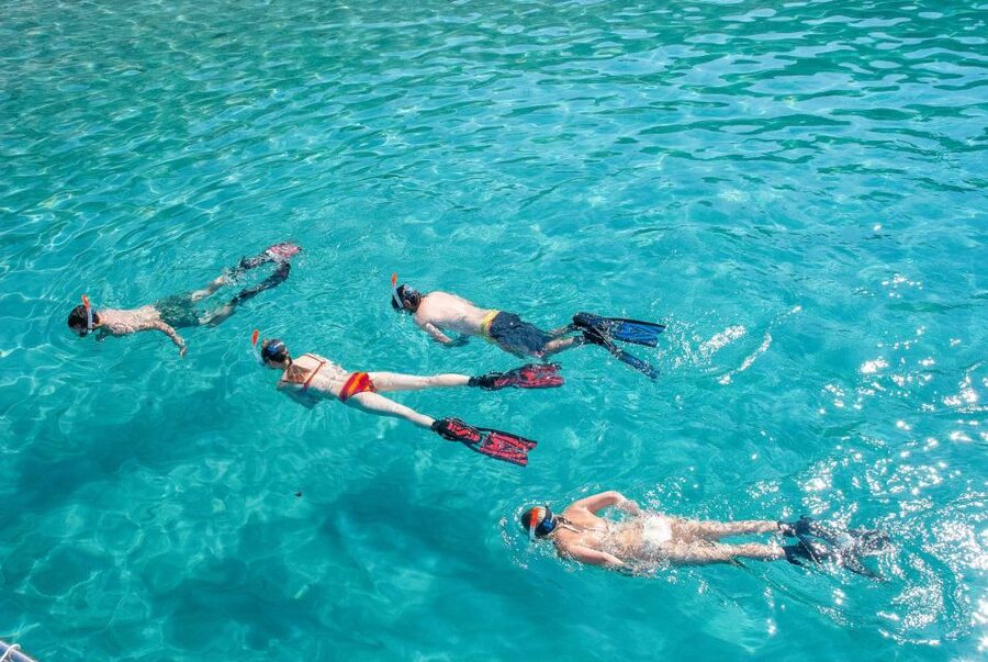 Santa Ponsa: Snorkeling Tour in a Marine Reserve - After snorkeling in Santa Ponsa: hot shower, dry clothes, and that terrace moment