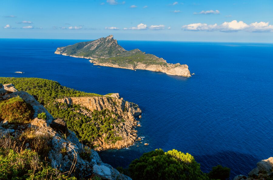 Santa Ponta/Peguera: Dragonera Island Cruise with Swim Stop - The sea drive along Mallorca’s southwest coast