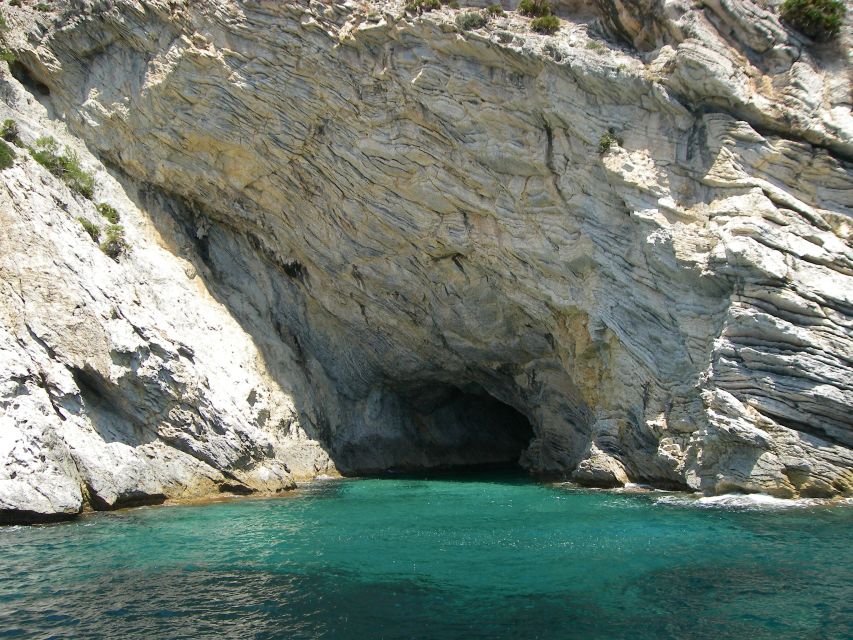 Santa Ponta/Peguera: Dragonera Island Cruise with Swim Stop - Who should book this adults-only Dragonera cruise
