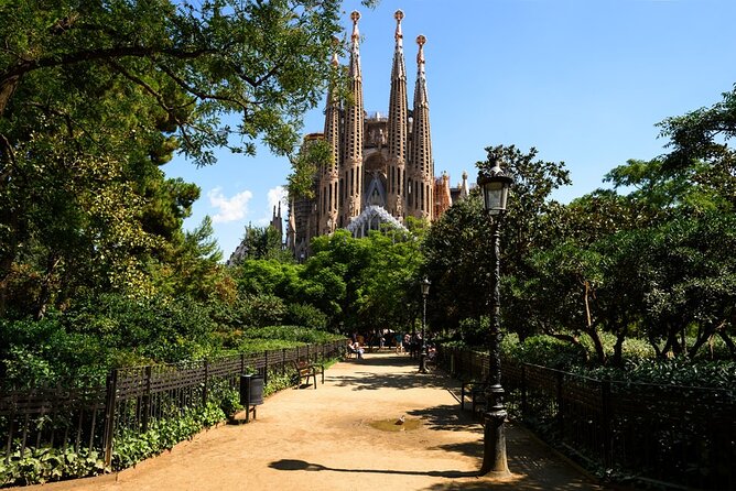 Self-Guided Audio Tour - The Kingdom of Mallorca - La Lonja and the stories you can actually picture