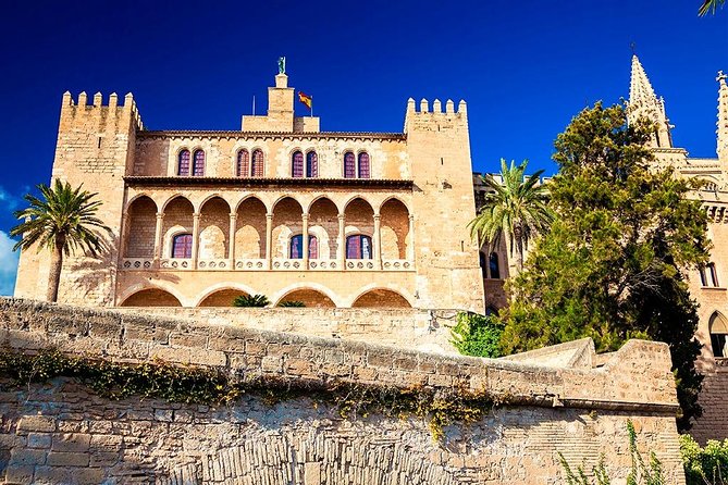 Self-Guided Audio Tour - The Kingdom of Mallorca - The Llull chapters: when the narration becomes the point