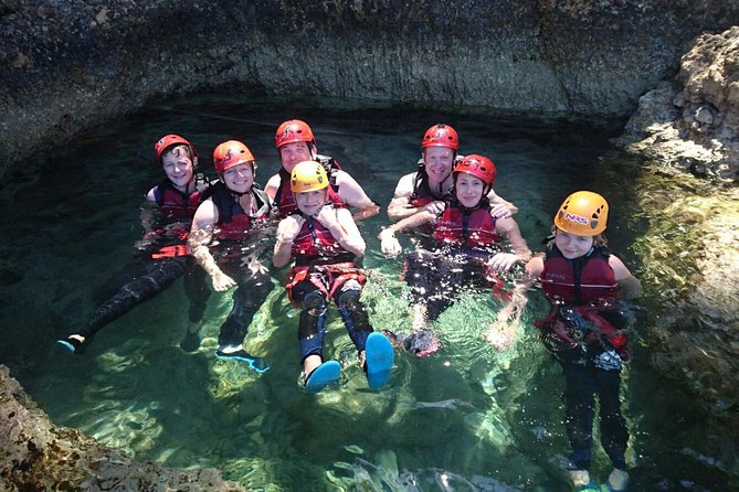 Shore Excursion: Coasteering in Mallorca - Finding the van at the Palma meeting point (and the anchor clue that saves time)