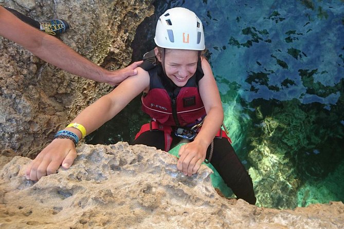Small-Group Cliff Jumping Experience in Mallorca - Entering Serra de Tramuntana: What the 4 Hours Really Feel Like