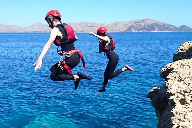 Small-Group Cliff Jumping Experience in Mallorca - Pickup, Meeting Point, and Getting There Without Stress