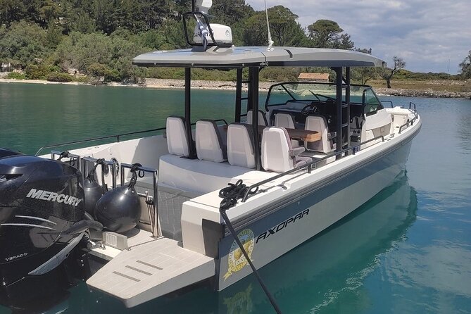 Sunset Cruise on Luxury Speed Boat - Private Group Format and What It Means for Your Day