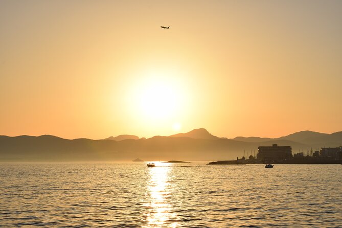 Sunset Tour Mallorca: Sunset boat trip with music & good atmosphere - Should you book the Sunset Tour Mallorca on Barca Samba?