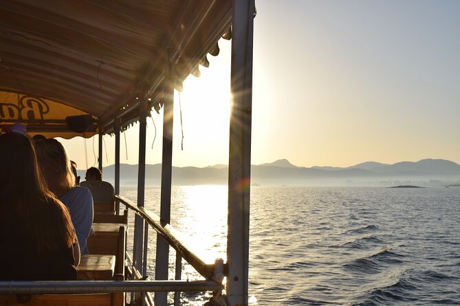 Sunset Tour Mallorca: Sunset boat trip with music & good atmosphere - Sailing the Bay of Palma and Playa de Palma toward Cape Verde