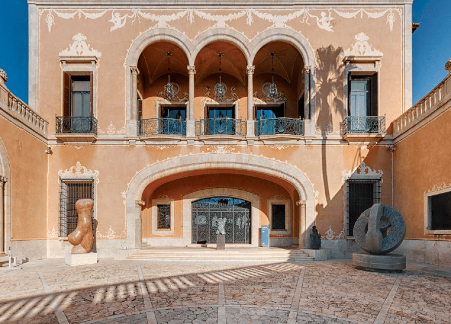 The March Palace Entry Ticket - Palau March Museum in Palma: a palace created between 1939 and 1945